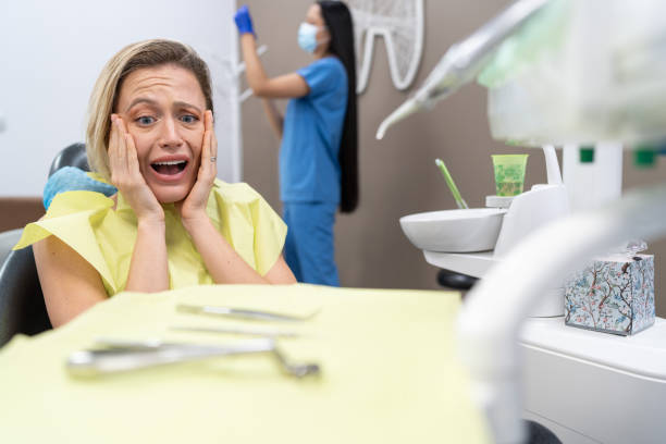 Best Emergency Dentist for Knocked-Out Tooth in Uhland, TX
